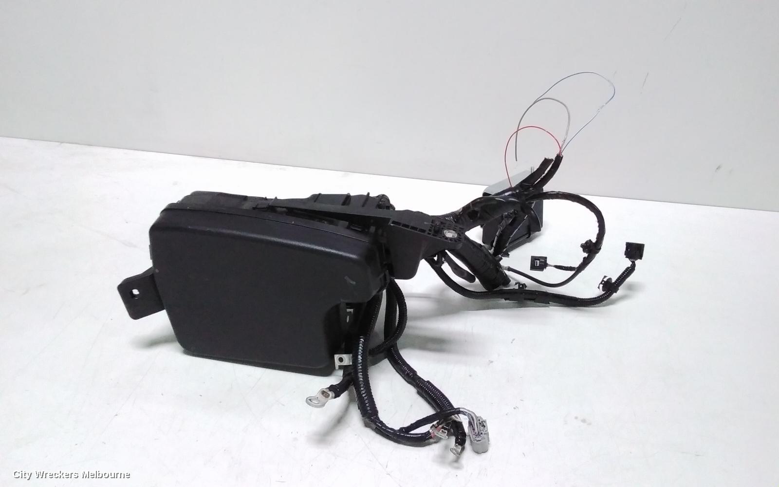 MAZDA CX9 FUSE BOX, ENGINE BAY, TC, 07/2016 ONWARDS