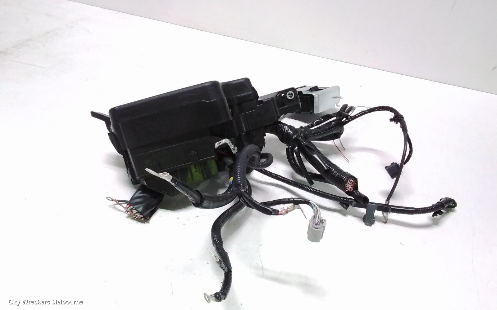 MAZDA CX9 FUSE BOX, ENGINE BAY, TC, 07/2016 ONWARDS