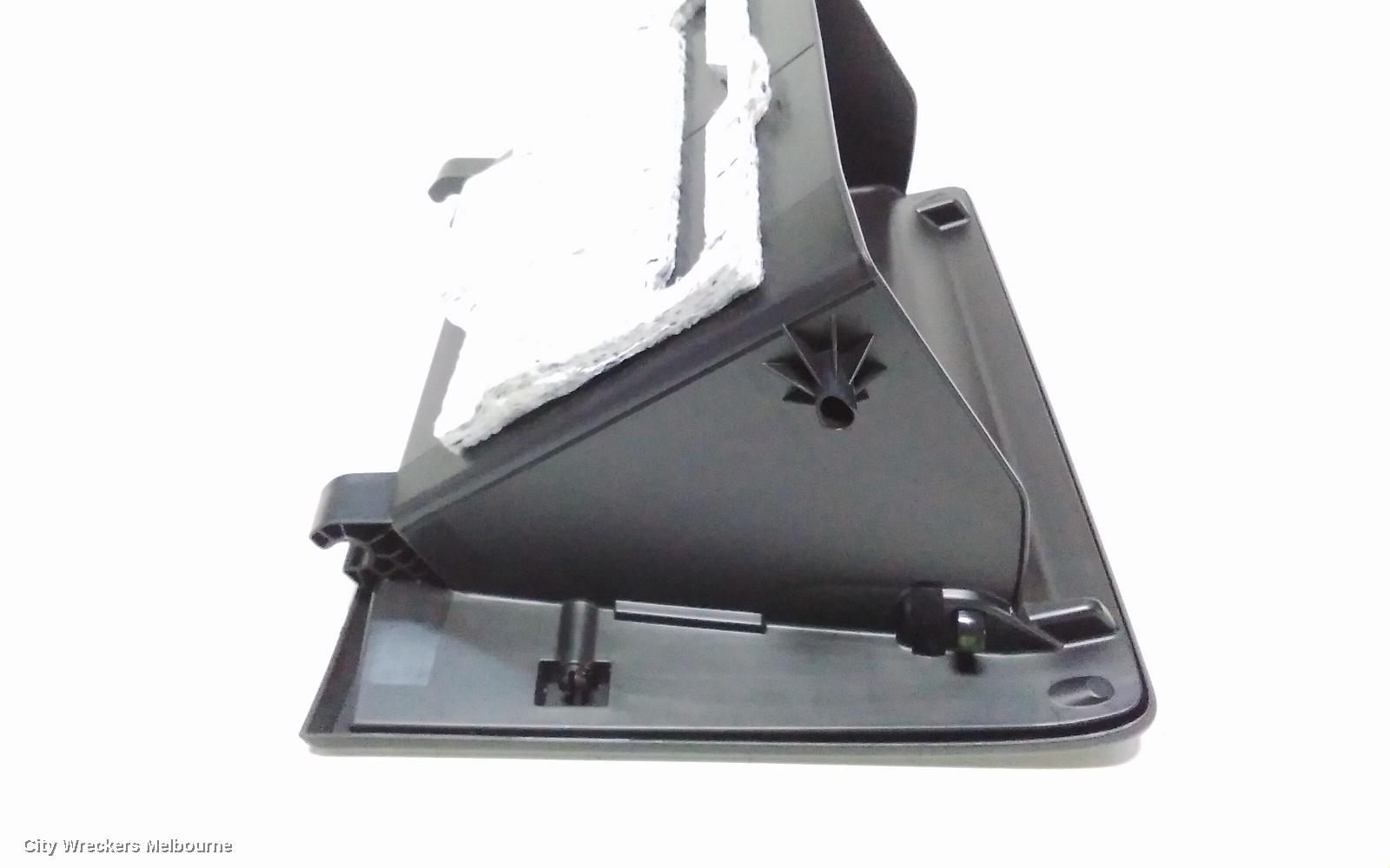 MAZDA CX9 GLOVE BOX, TC, 07/2016 - 12/2024