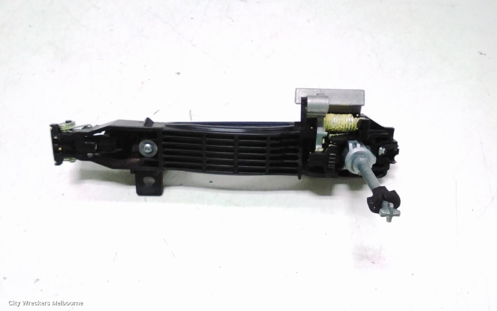 MAZDA CX9 DOOR HANDLE, OUTER, RH FRONT, W/ SMART KEYLESS TYPE, 07/2016 ONWARDS