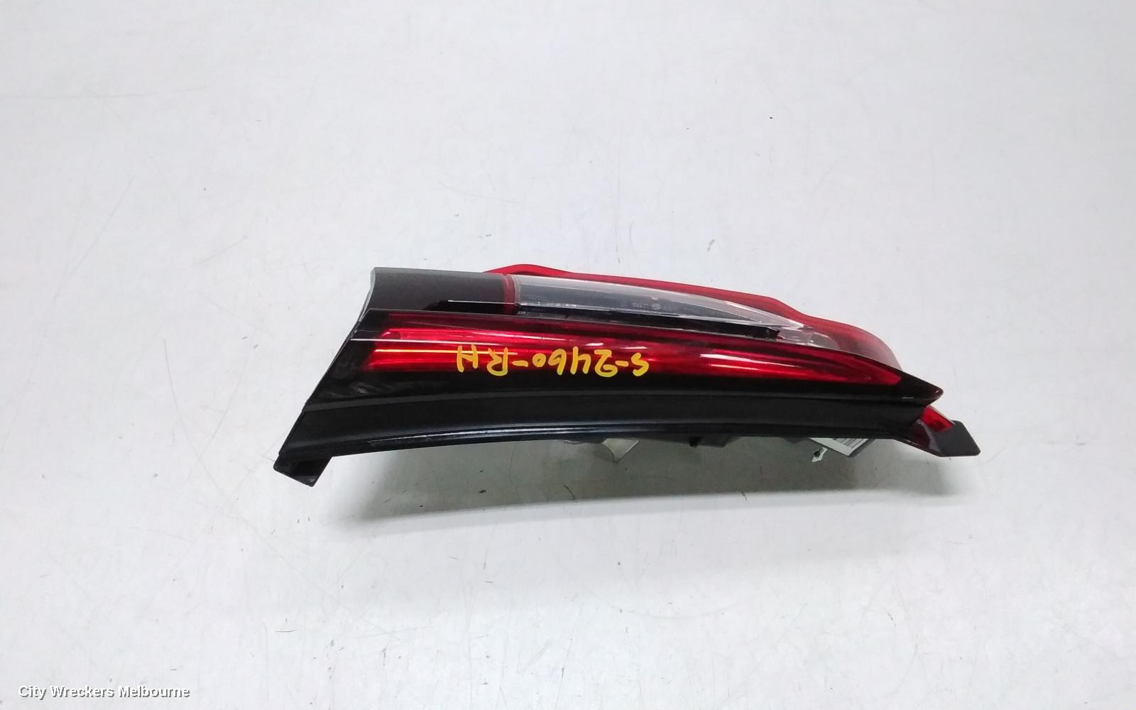 MAZDA CX9 REAR GARNISH, TAILGATE LAMP (RH SIDE), TC, 07/2016 ONWARDS