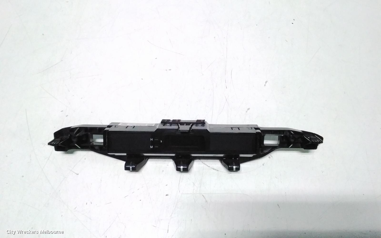 TOYOTA KLUGER CLOCK, XU50 SERIES, 03/2014 - 02/2021