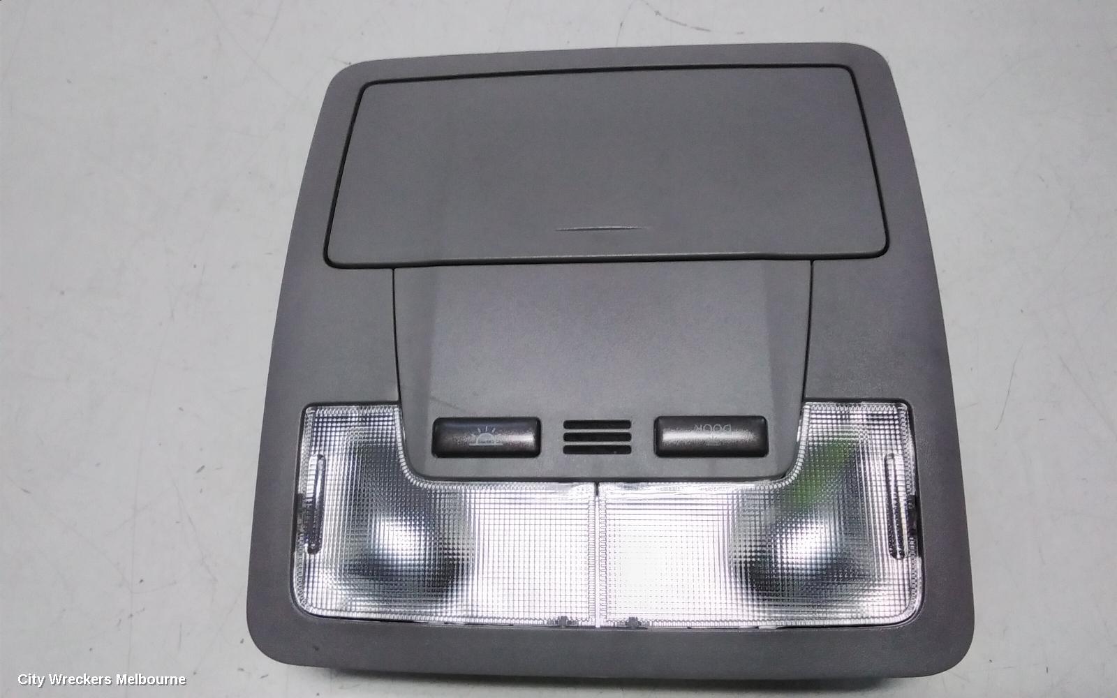 TOYOTA KLUGER COURTESY LIGHT, XU50 SERIES, 03/2014 - 02/2021
