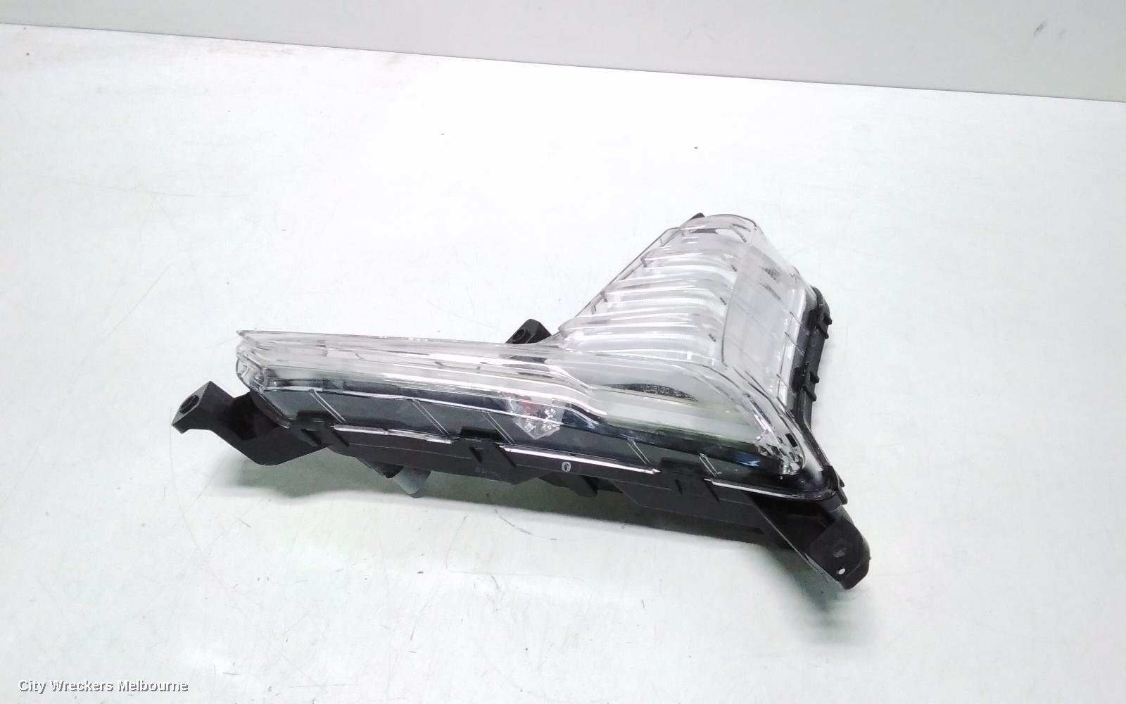 HYUNDAI SONATA LEFT INDICATOR/FOG/SIDE, DAYTIME RUNNING LAMP, LF, ACTIVE, 08/2017 - 01/2020