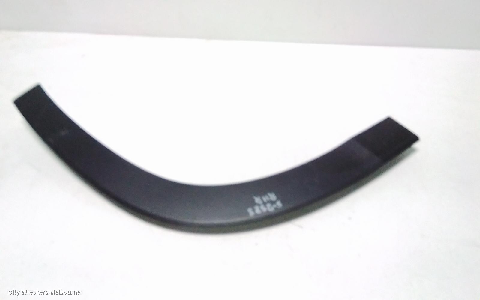 TOYOTA KLUGER WHEEL ARCH FLARE, RH REAR, DOOR ARCH MOULD, GSU50-GSU55, 12/2013 - 02/2021