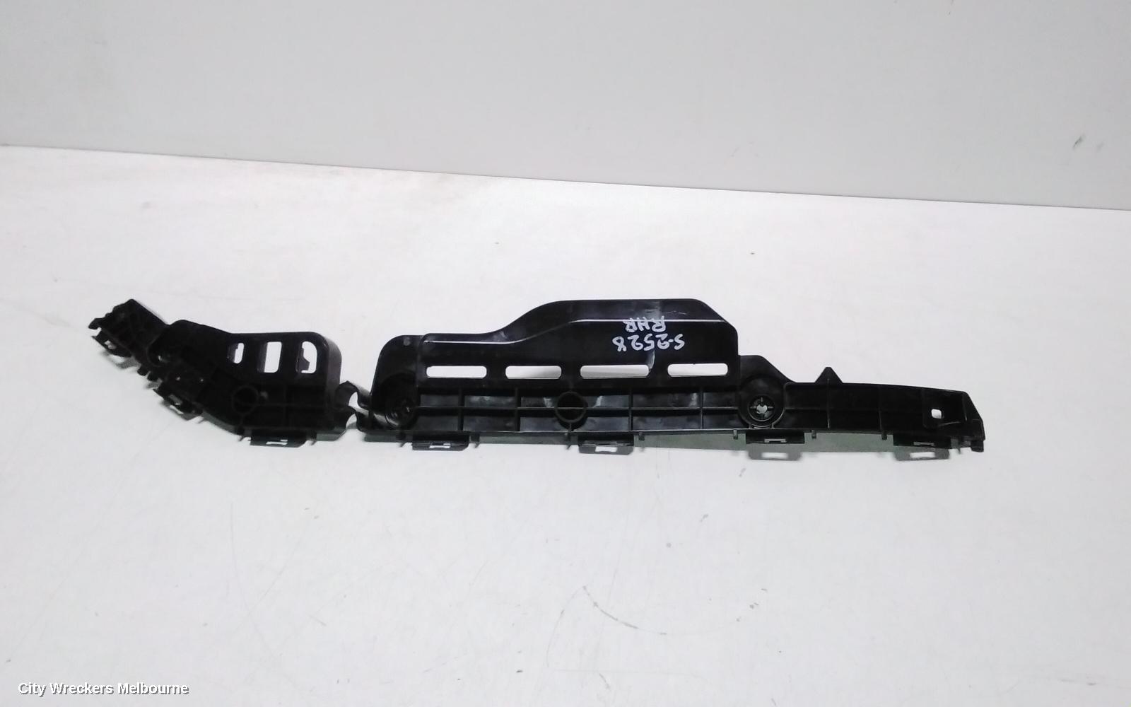 TOYOTA KLUGER, XU50 SERIES, 03/2014 - 02/2021, RHR BAR BRAKET: 116320