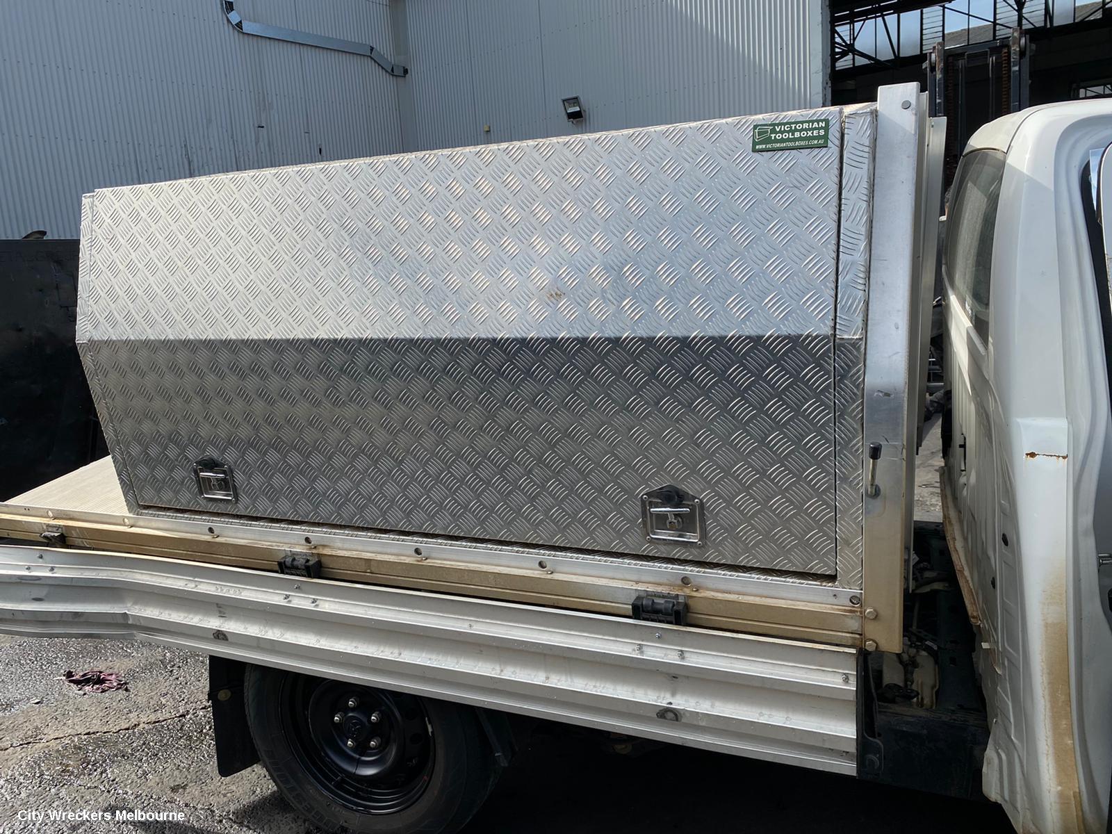 TOYOTA HILUX A/C COMPRESSOR, PETROL, 09/2015 ONWARDS