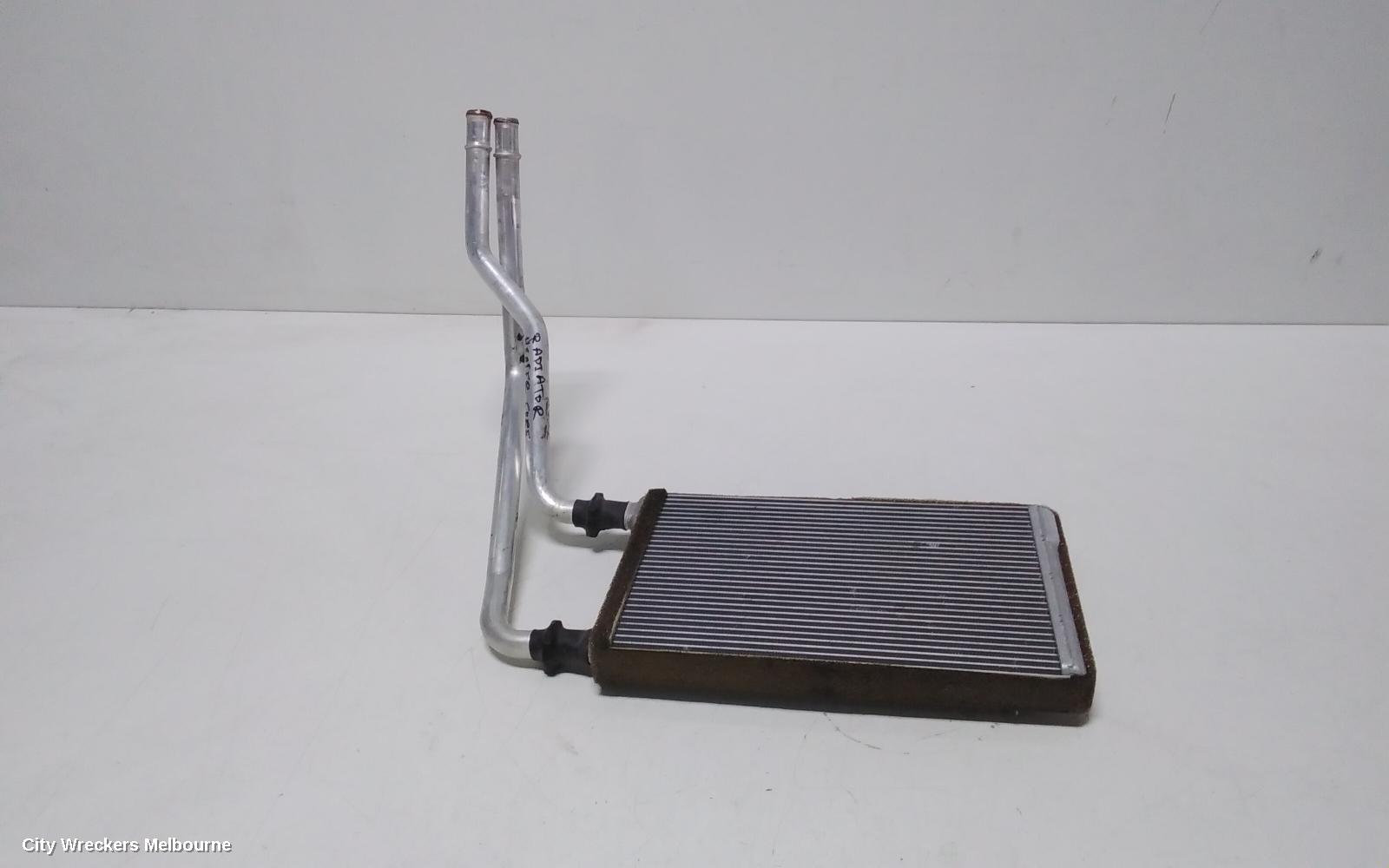 CHRYSLER 300C HEATER CORE/BOX, 11/2005 - 12/2011