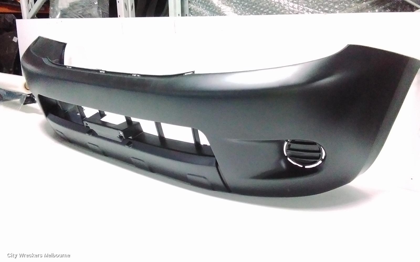 TOYOTA HILUX FRONT BUMPER, BUMPER BAR, SR/SR5, COLOUR CODED, NON FLARE GUARDS TYPE, 02/2005 - 10/2008