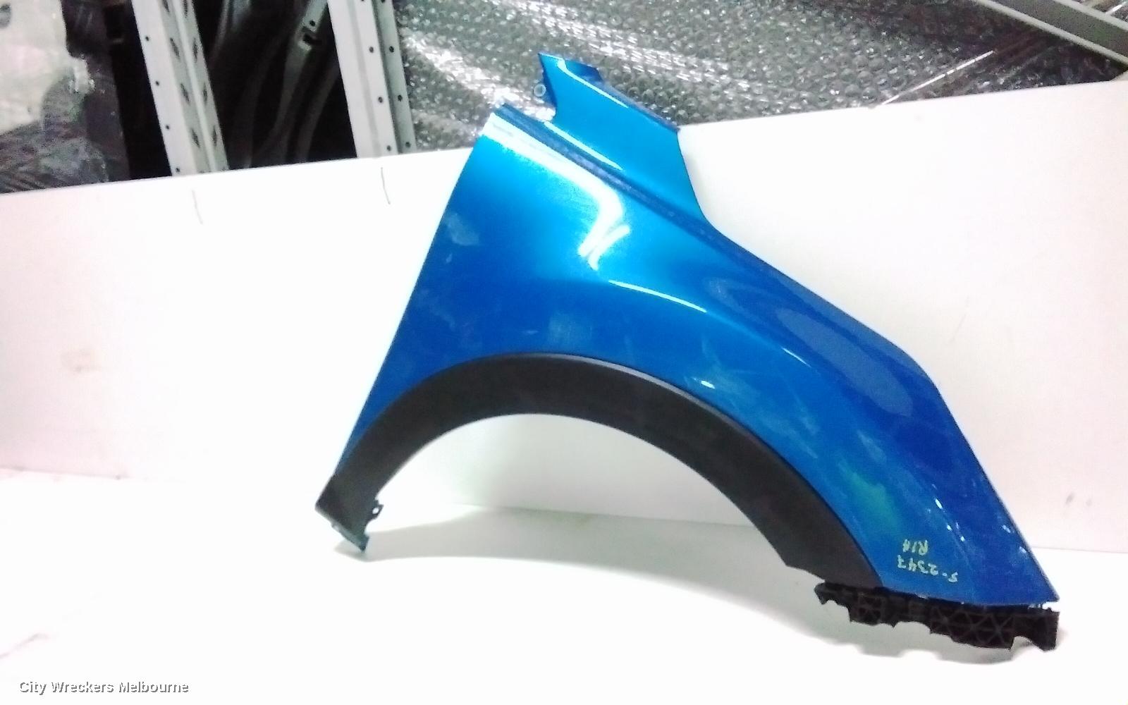KIA STONIC RIGHT GUARD, NON FLASHER TYPE, YB, 08/2020 ONWARDS