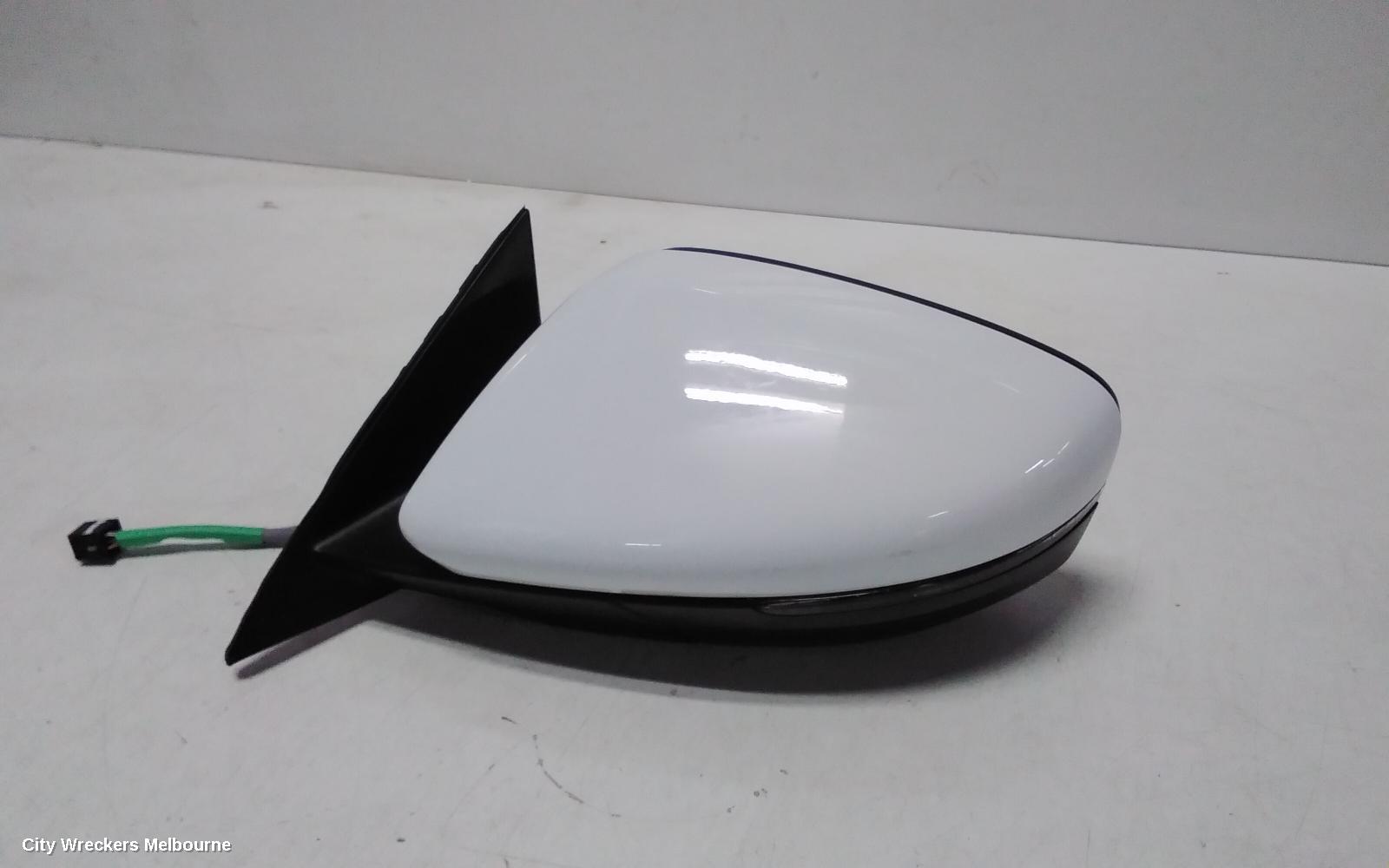MG HS LEFT DOOR MIRROR, SAS23, HEATED, ELECT ADJ, COLOUR CODED, 09/2019 ONWARDS