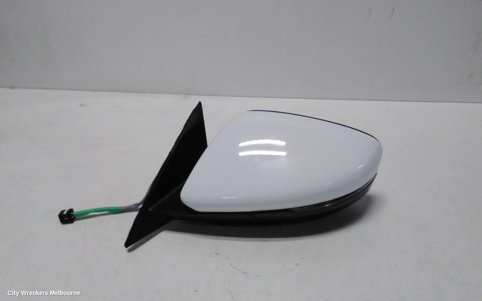 MG HS LEFT DOOR MIRROR, SAS23, HEATED, ELECT ADJ, COLOUR CODED, 09/2019 ONWARDS
