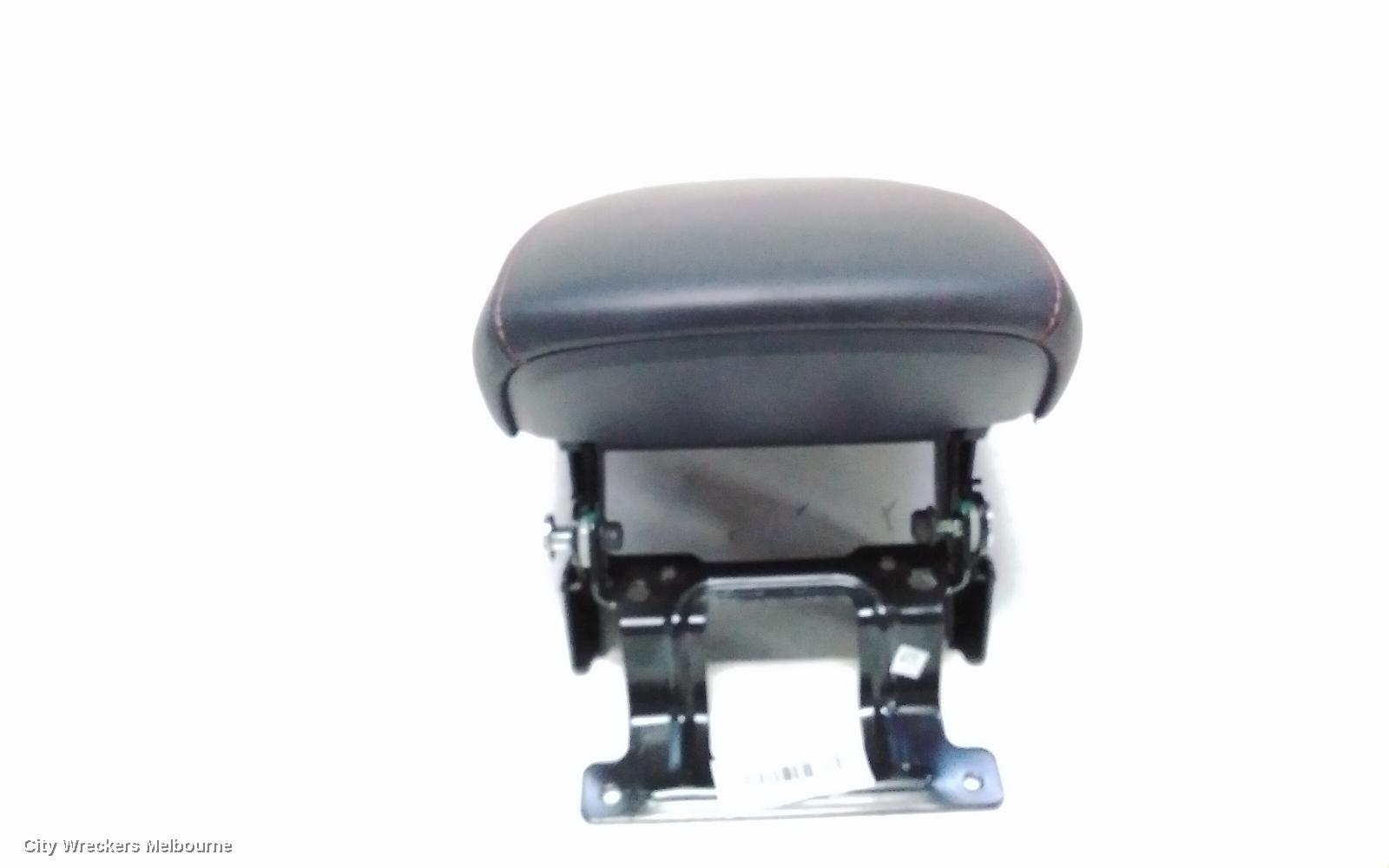 MG HS CONSOLE, SAS23, 08/2019 - 12/2024