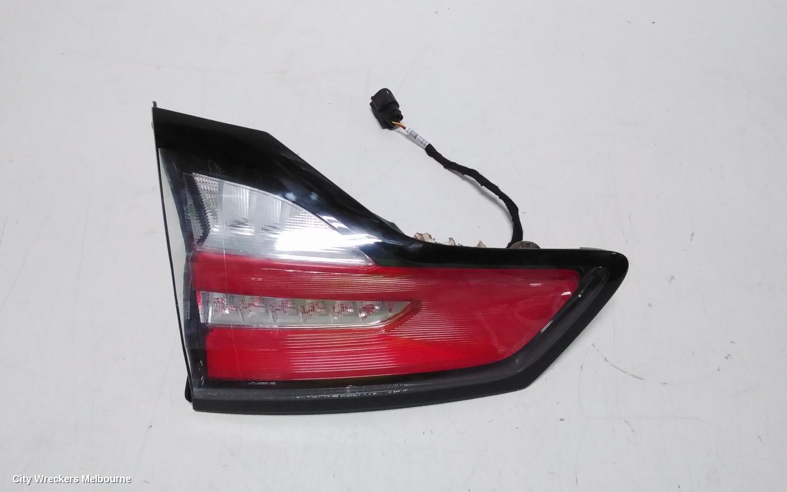 FORD ENDURA REAR GARNISH, TAILGATE GARNISH (LH SIDE), CA, 09/2018 - 06/2020