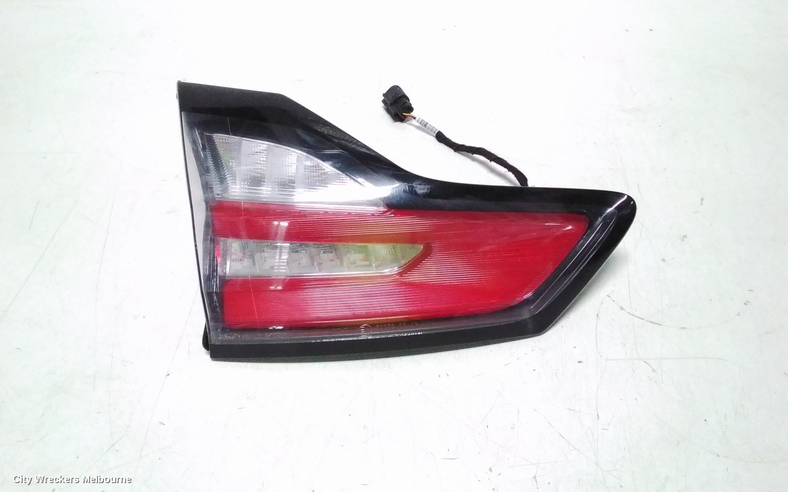 FORD ENDURA REAR GARNISH, TAILGATE GARNISH (LH SIDE), CA, 09/2018 - 06/2020