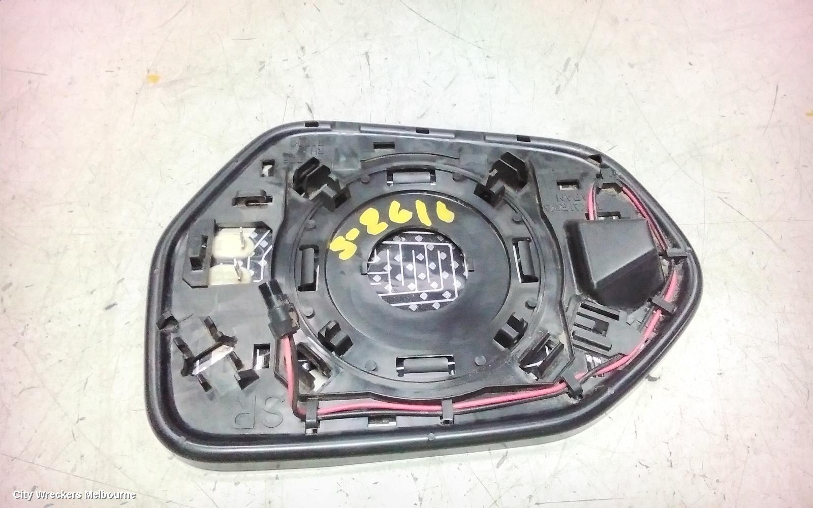 TOYOTA C-HR RIGHT DOOR MIRROR, GEN 1, POWER FOLD, HEATED, AUTO DIM, BLIND SPOT, COLOUR CODED TYPE, 10/2019 ONWARDS