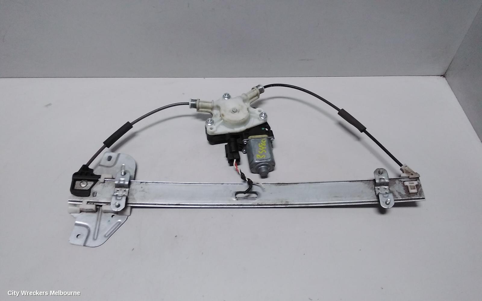 TOYOTA HIACE LEFT FRONT WINDOW REG/MOTOR, DOOR REG AND MOTOR ASSY, TRH/KDH, 03/2005 - 04/2019