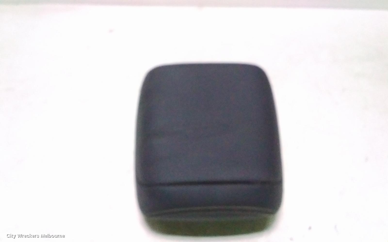 TOYOTA C-HR HEADREST, GEN 1, RH FRONT, 12/2016 - 09/2023