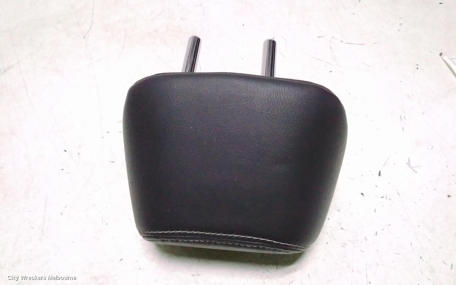 TOYOTA C-HR HEADREST, GEN 1, CENTRE REAR, 12/2016 - 09/2023