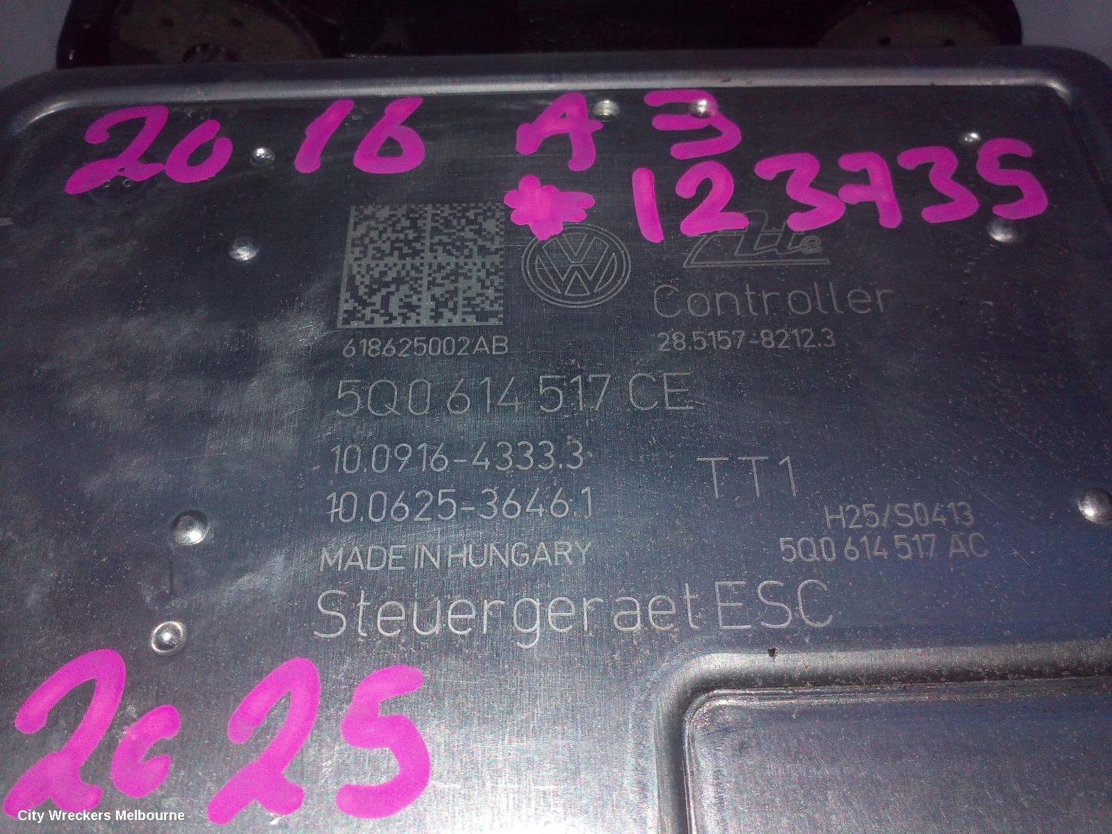 AUDI A3 ABS PUMP/MODULATOR, 8V, P/N 5Q0614517CE, 05/2013 - 10/2020