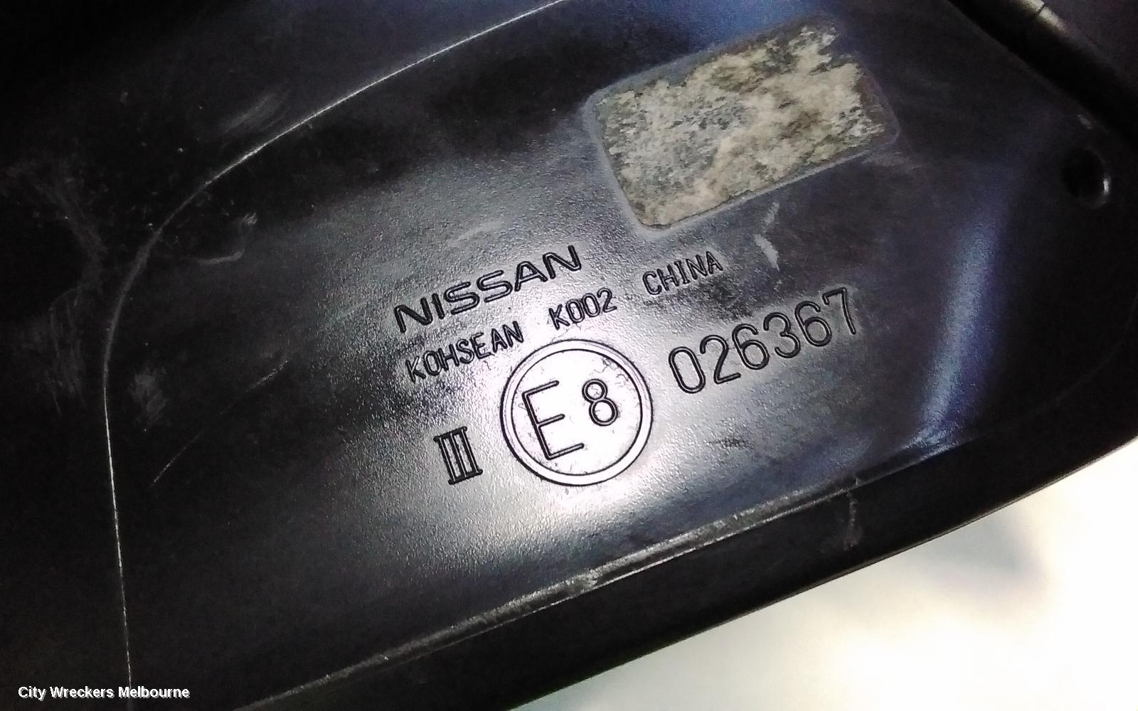 NISSAN PULSAR RIGHT DOOR MIRROR, B17, SEDAN, MANUAL FOLD TYPE, 12/2012 - 12/2017