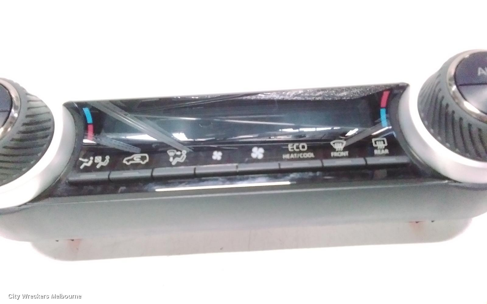 TOYOTA RAV4 HEATER/AC CONTROLS, DUAL ZONE CLIMATE CONTROL, XA50, 11/2018 ONWARDS