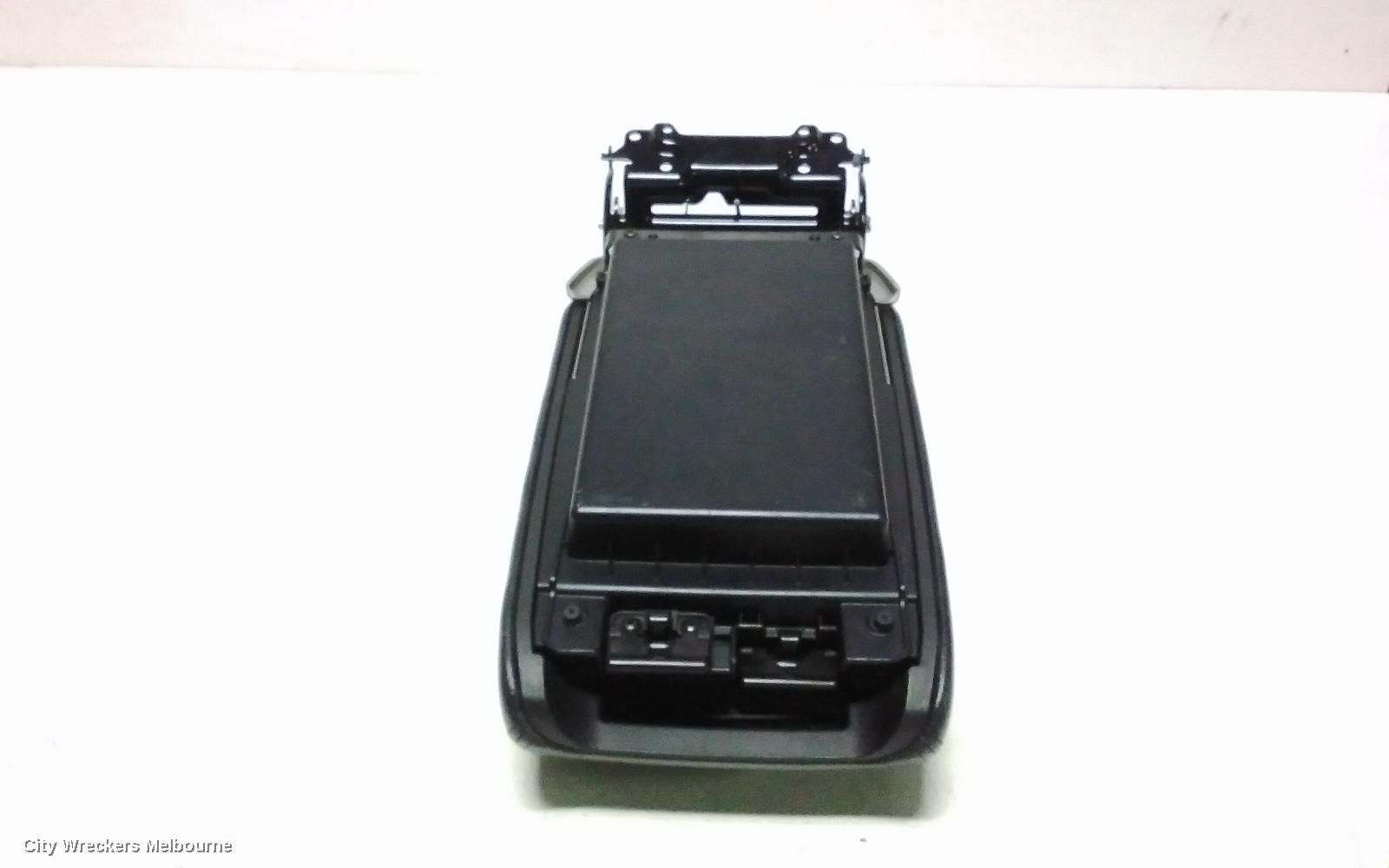 TOYOTA AURION CONSOLE, GCV40R, CENTRE CONSOLE, METALLIC FINISH TYPE, 10/2006 - 03/2012