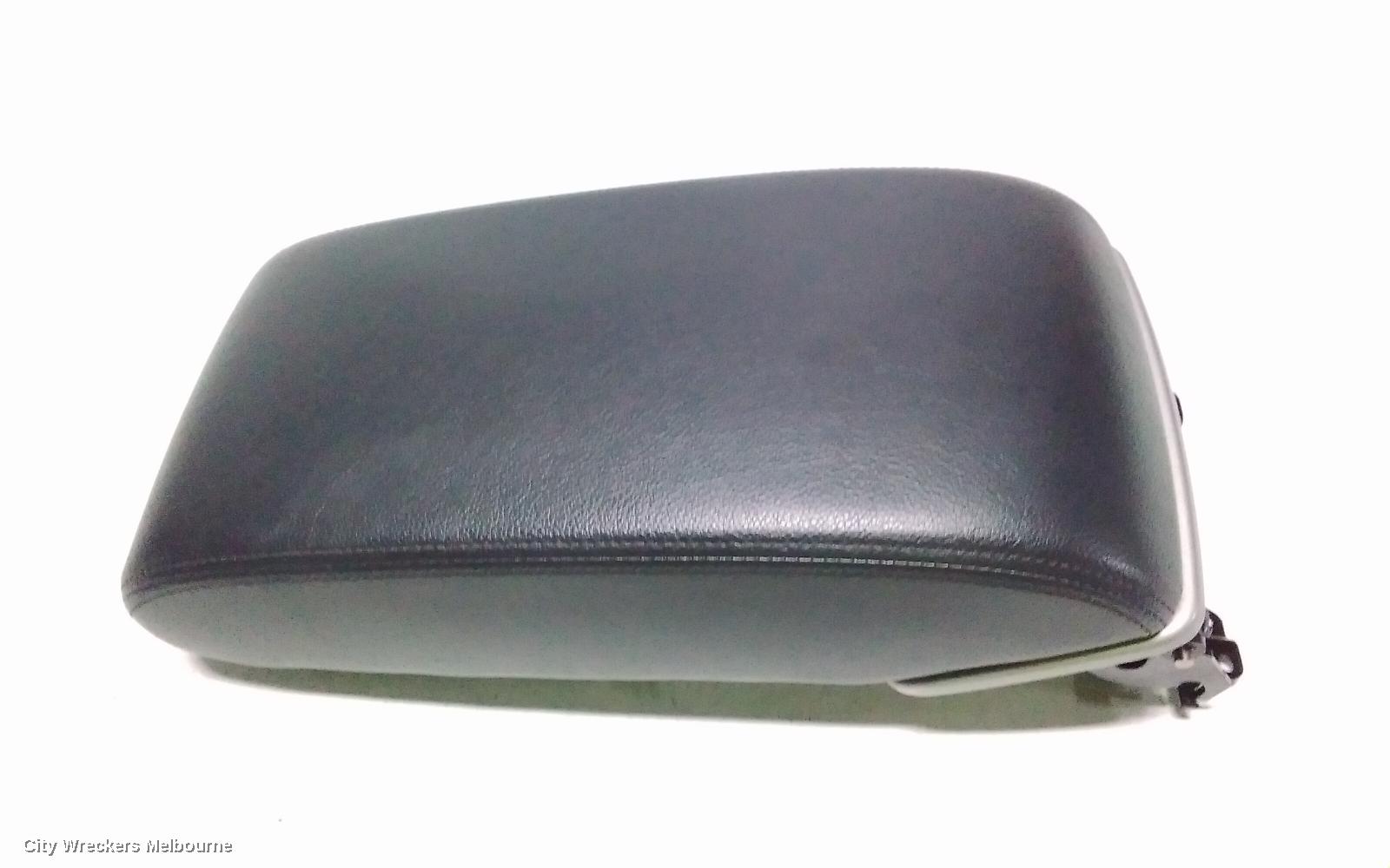 TOYOTA AURION CONSOLE, GCV40R, CENTRE CONSOLE, METALLIC FINISH TYPE, 10/2006 - 03/2012