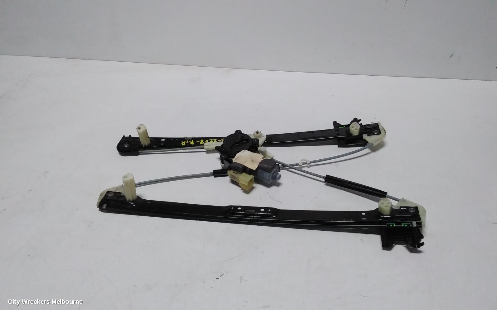 LAND ROVER RANGEROVER SPORT RIGHT REAR WND REG/MOTOR, L494, 12/2013 - 04/2022