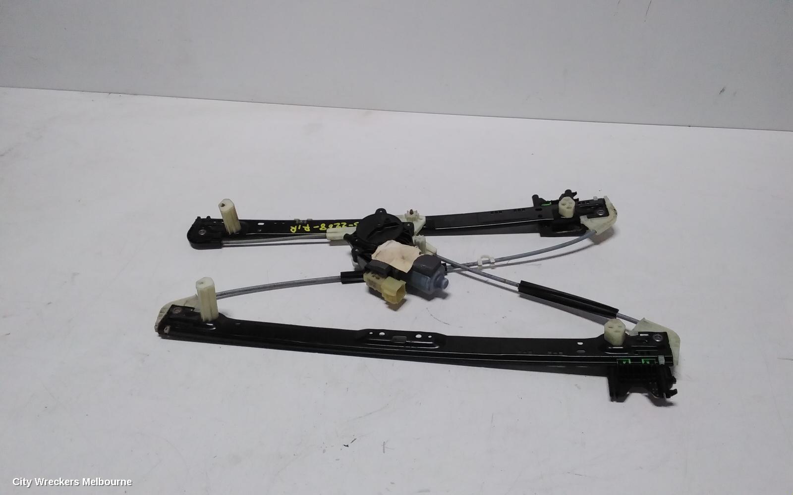 LAND ROVER RANGEROVER SPORT RIGHT REAR WND REG/MOTOR, L494, 12/2013 - 04/2022