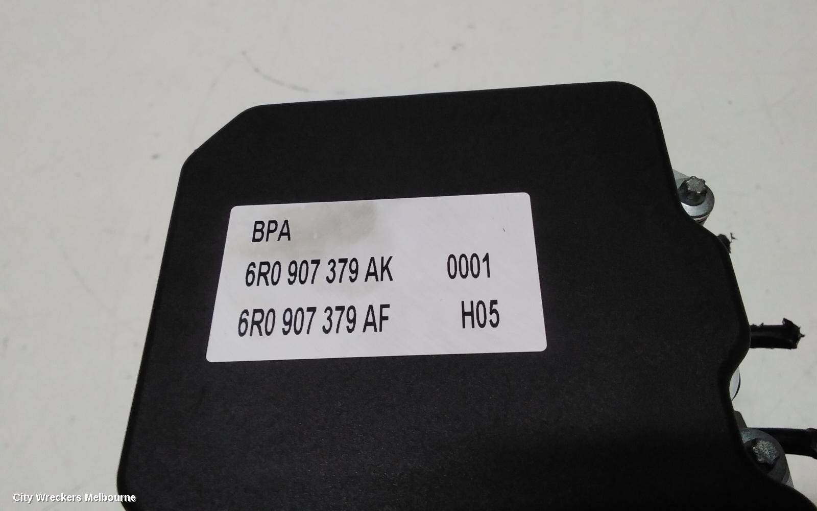 VOLKSWAGEN POLO ABS PUMP/MODULATOR, 6R, P/N 6R0614517AF, 05/2010 - 09/2017