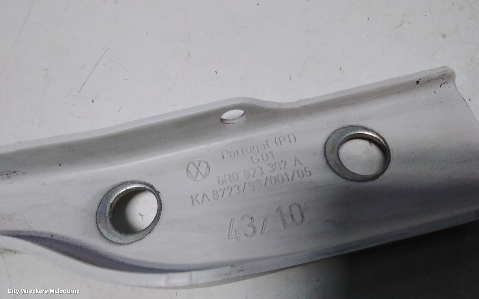 VOLKSWAGEN POLO BONNET HINGE/STRUT, HINGES (PAIR), 6R, 05/2010 - 09/2017