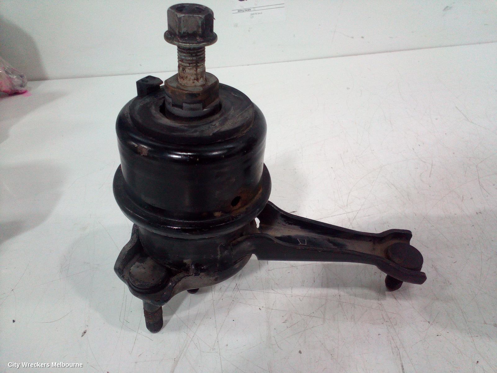 TOYOTA CAMRY MOUNT, ENGINE MOUNT, RIGHT TORQUE ROD, PETROL, 2.4, 2AZ-FE, SK36, 08/2002 - 05/2006