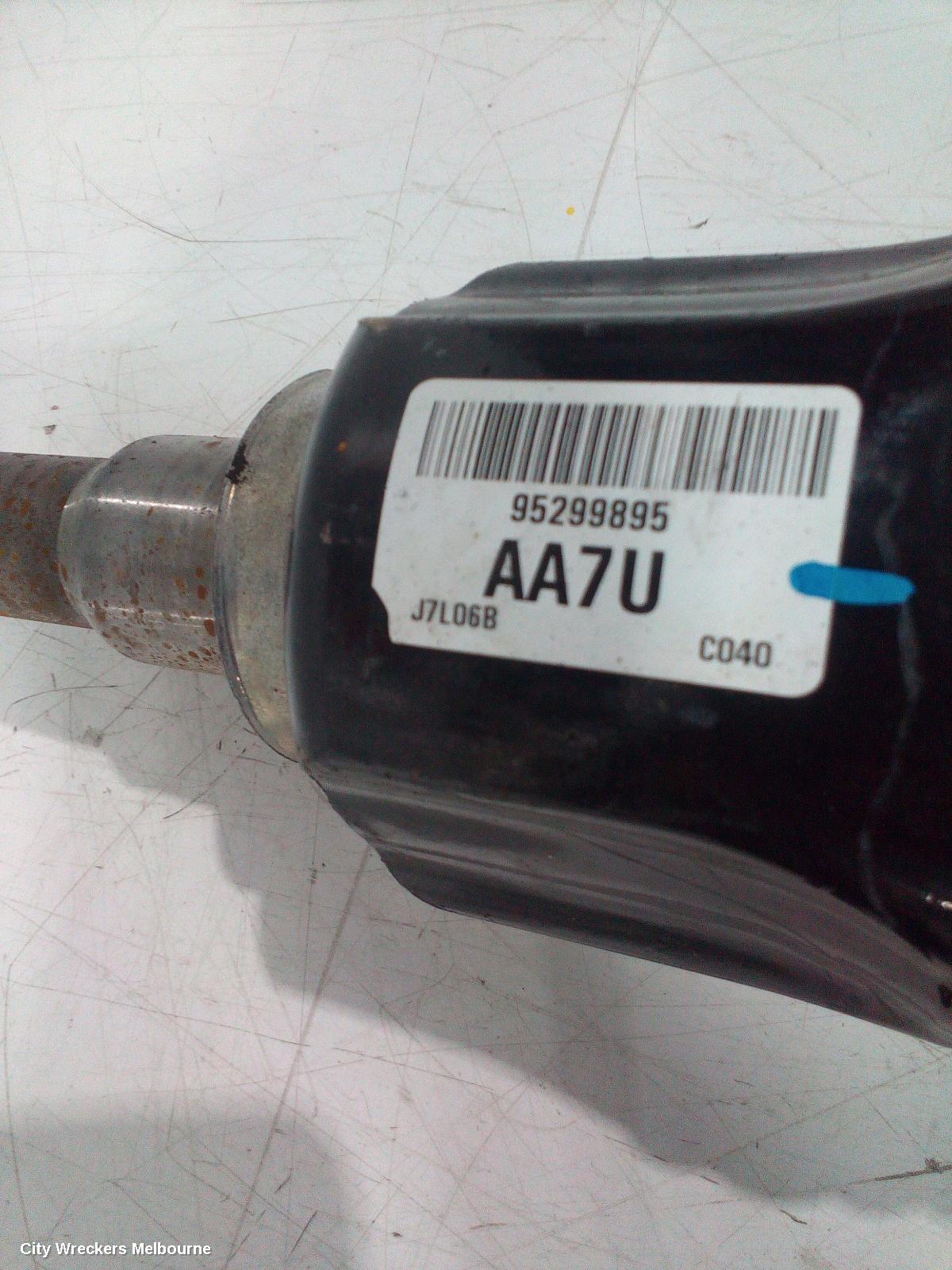 HOLDEN CAPTIVA LEFT DRIVESHAFT, FRONT, AUTO T/M, PETROL, 3.0, CG, 01/2011 - 06/2018