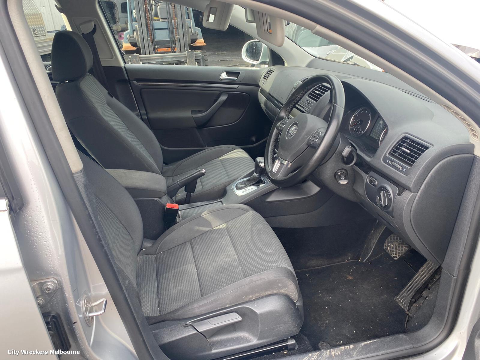 VOLKSWAGEN JETTA LOWER ENGINE SPLASH TRAY