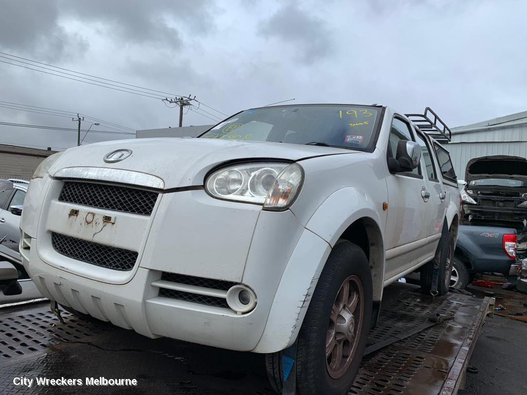 GREAT WALL V200/V240 LEFT GUARD, K2, 07/2009 - 03/2011