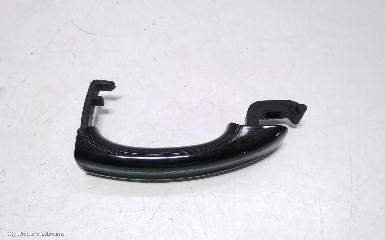 AUDI Q7 DOOR HANDLE, 4L, LH FRONT, OUTER, 09/2006 - 08/2015