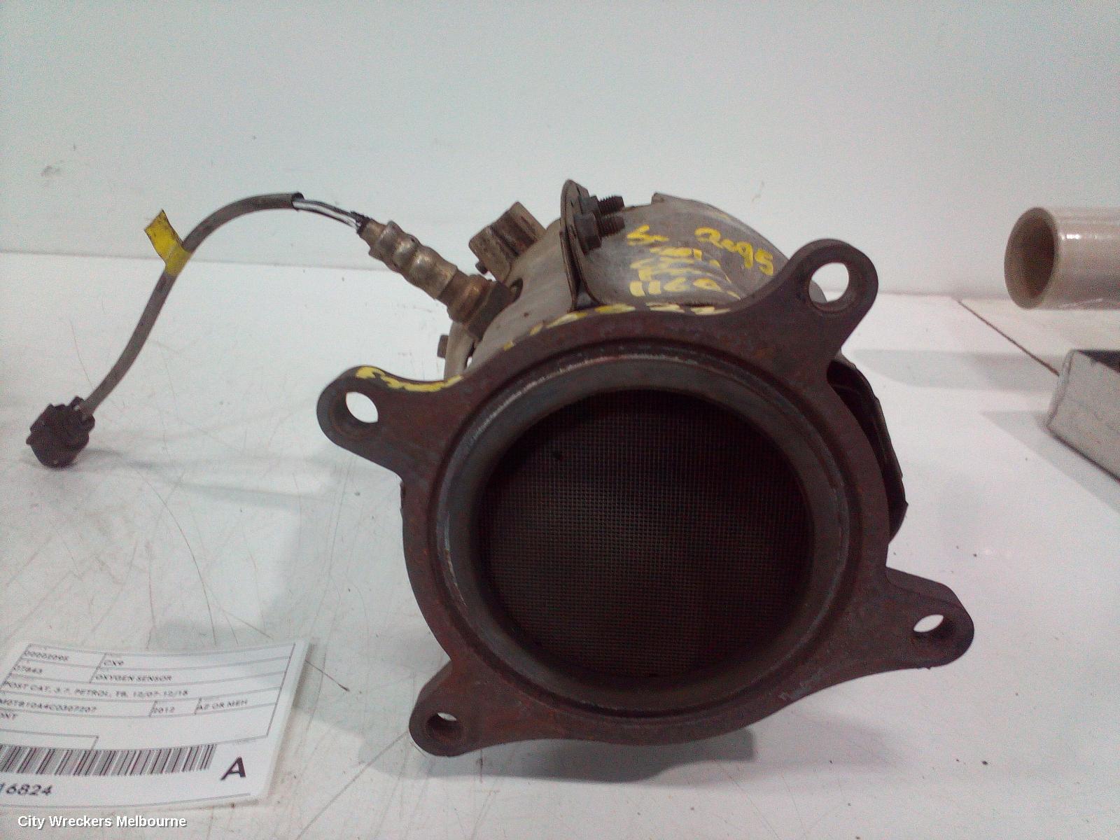 MAZDA CX9 CATALYTIC CONVERTER, BOLT ON CAT TYPE (TO MANIFOLD), 3.7, PETROL, FRONT, TB, 12/2007 - 12/2015