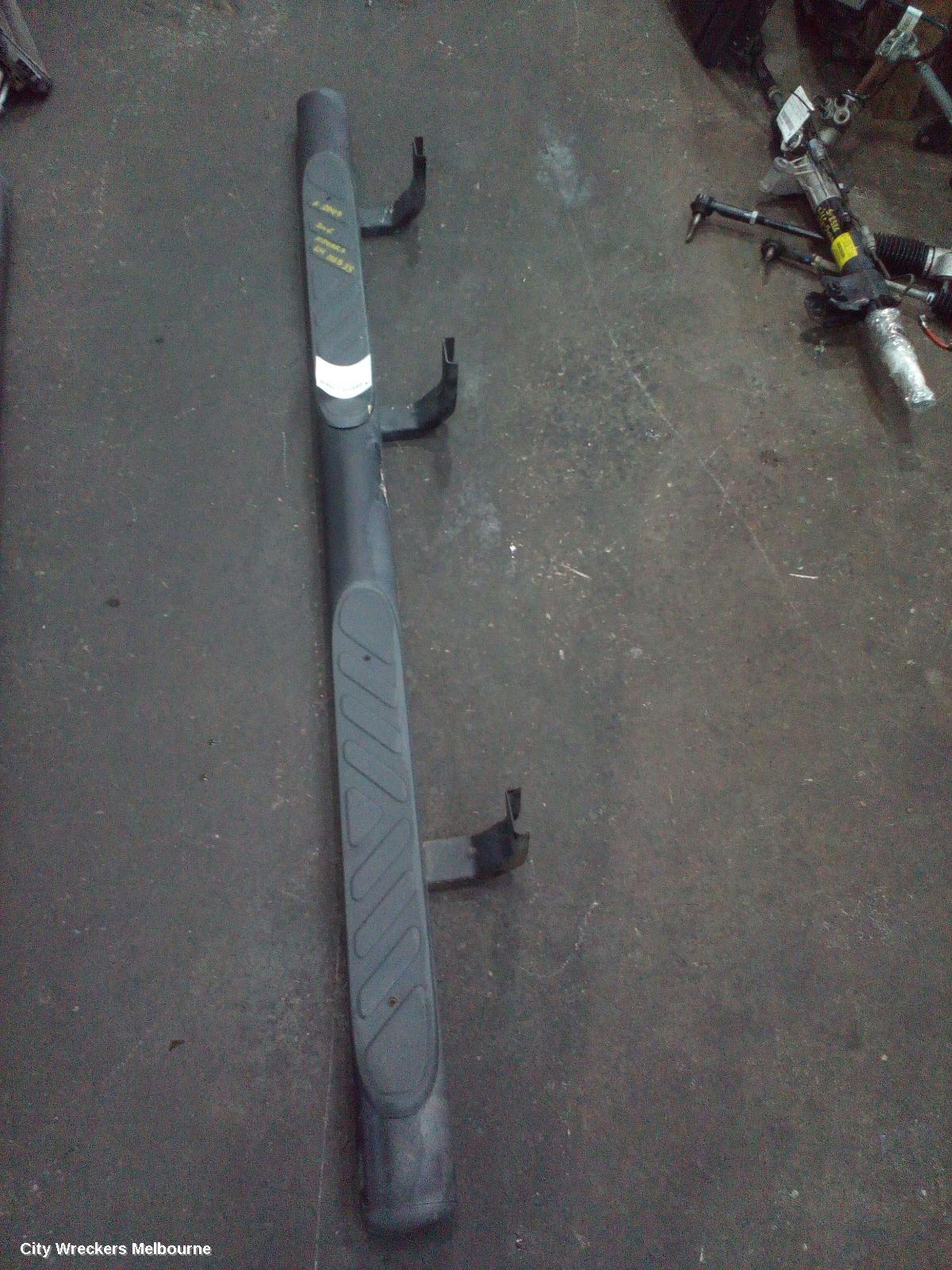 NISSAN NAVARA SIDE STEP/SKIRT, D40 (VIN VSK), LH SIDE, FACTORY, DUAL CAB, 09/2005 - 08/2015