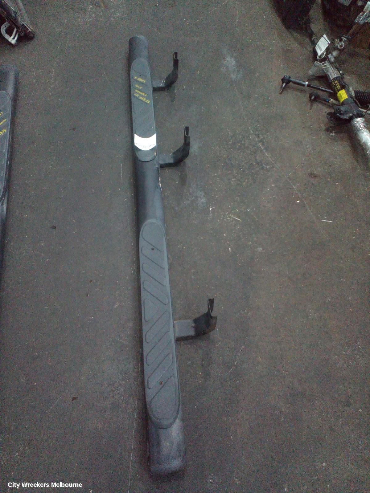 NISSAN NAVARA SIDE STEP/SKIRT, D40 (VIN VSK), LH SIDE, FACTORY, DUAL CAB, 09/2005 - 08/2015