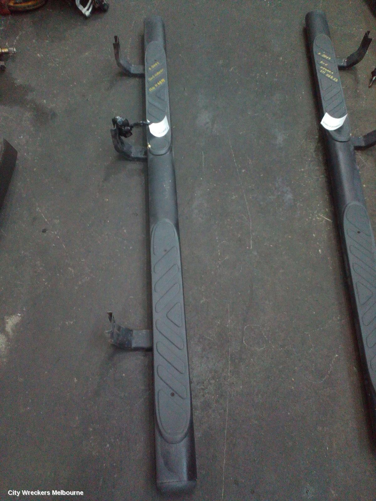 NISSAN NAVARA SIDE STEP/SKIRT, D40 (VIN VSK), RH SIDE, FACTORY, DUAL CAB, 09/2005 - 08/2015