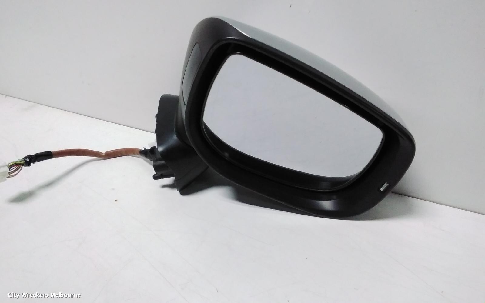 SUBARU FORESTER RIGHT DOOR MIRROR, SK, POWER FOLD, NON MEMORY, NON CAMERA, BODY COLOUR, 08/2018 ONWARDS