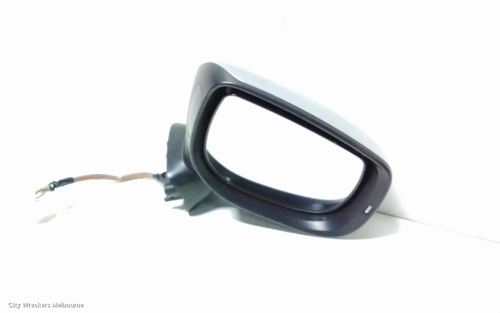 SUBARU FORESTER RIGHT DOOR MIRROR, SK, POWER FOLD, NON MEMORY, NON CAMERA, BODY COLOUR, 08/2018 ONWARDS