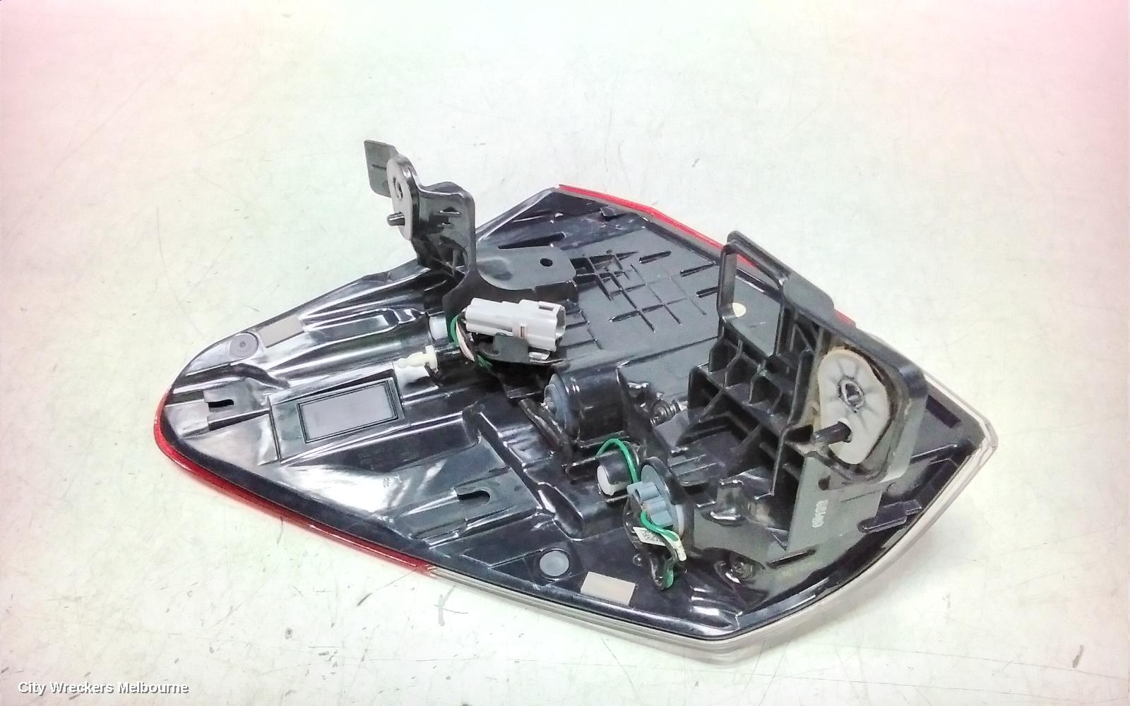 SUBARU FORESTER RIGHT TAILLIGHT, SK, IN BODY, LED TYPE, 08/2018 ONWARDS