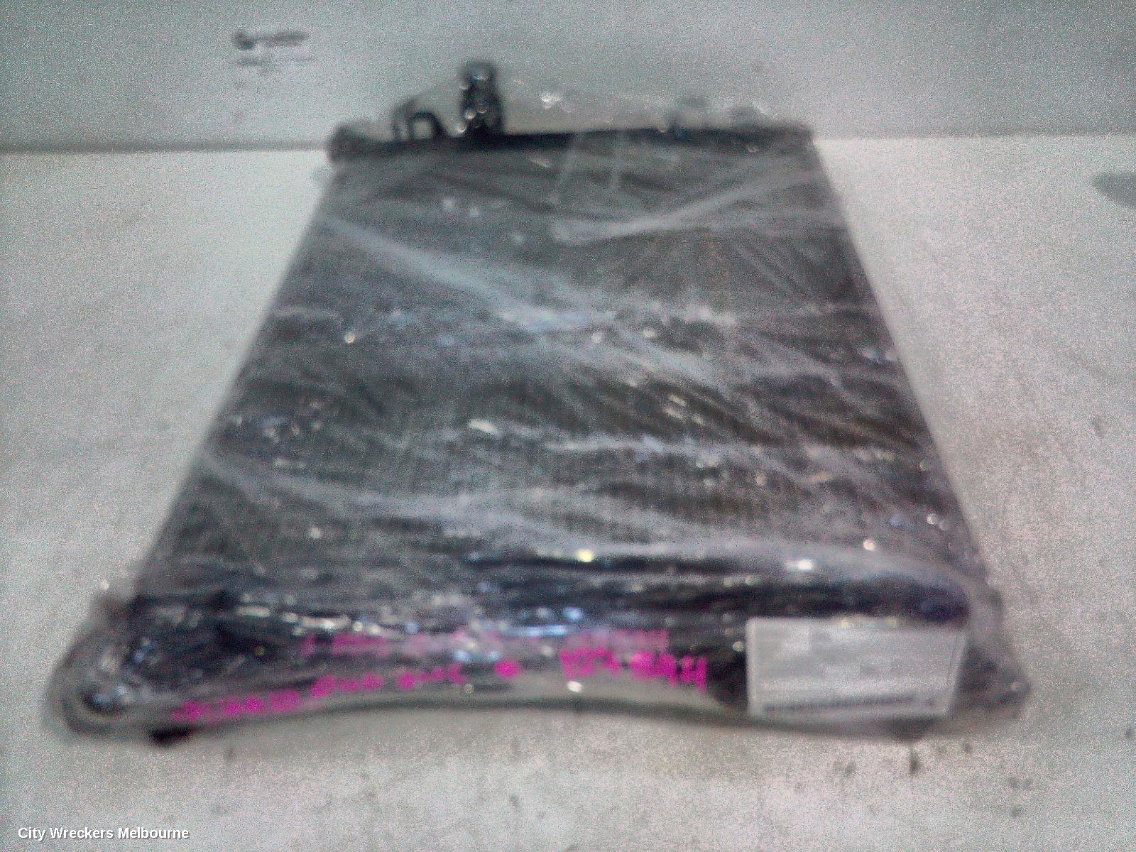 CHRYSLER 300C RADIATOR, AUTO, 3.5, PETROL, 10/2005 - 12/2011