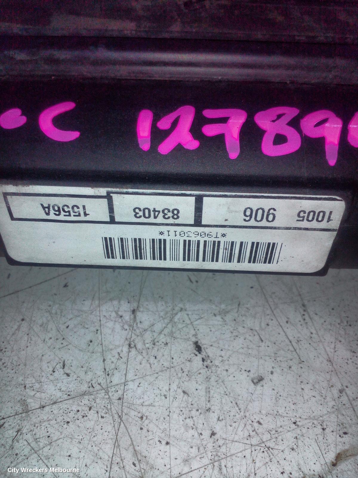 CHRYSLER 300C RADIATOR, AUTO, 3.5, PETROL, 10/2005 - 12/2011