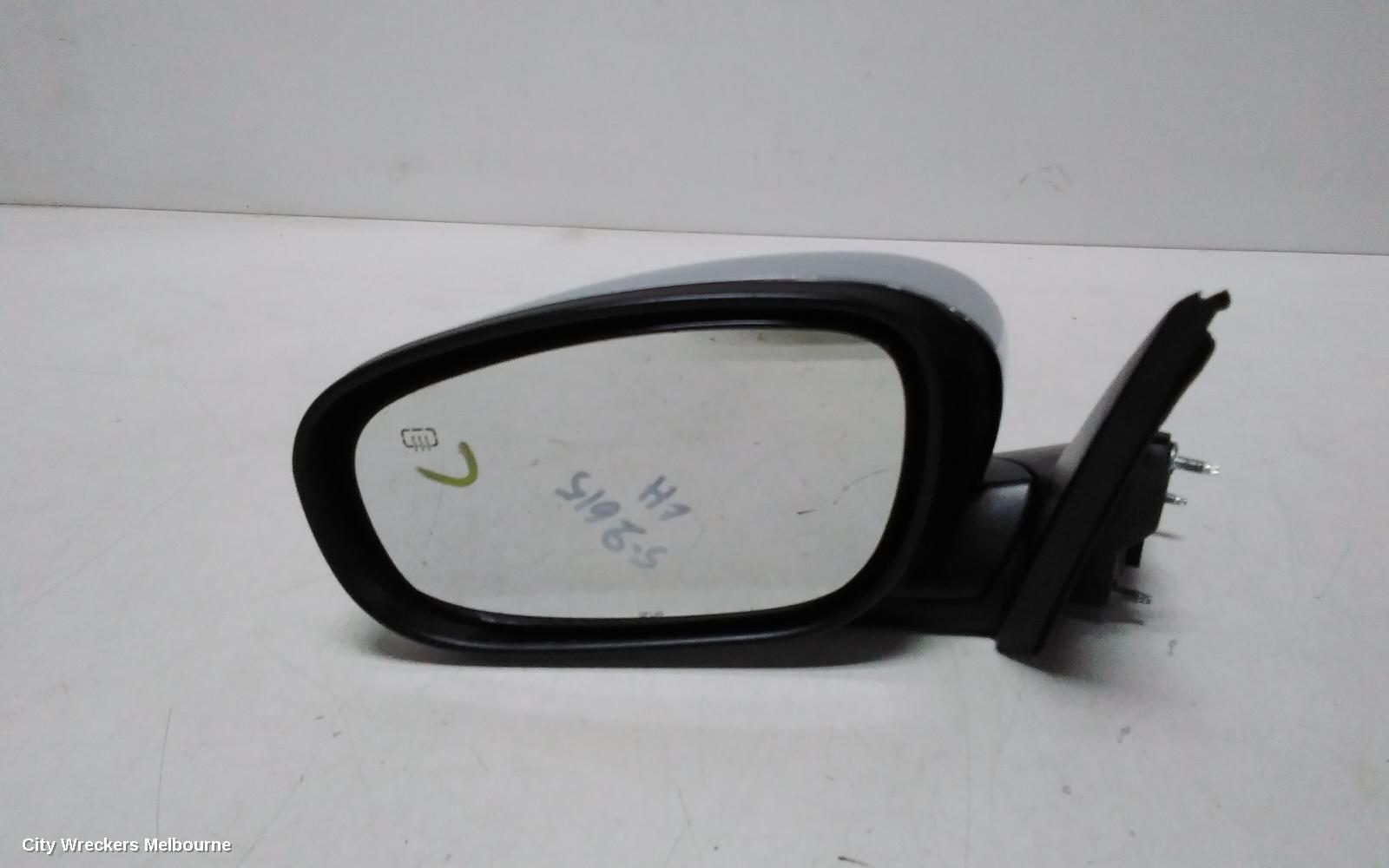 CHRYSLER 300C LEFT DOOR MIRROR, POWER, 01/2005 - 01/2008