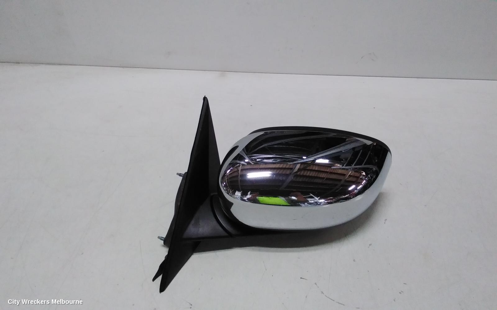 CHRYSLER 300C LEFT DOOR MIRROR, POWER, 01/2005 - 01/2008