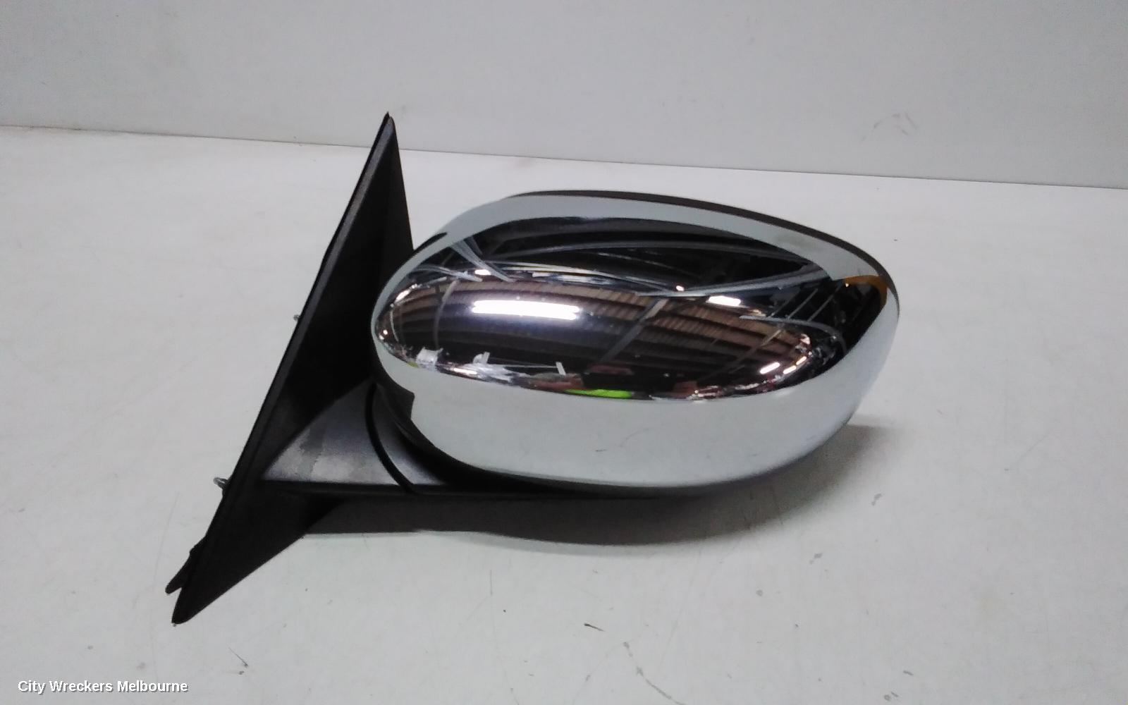CHRYSLER 300C LEFT DOOR MIRROR, POWER, 01/2005 - 01/2008