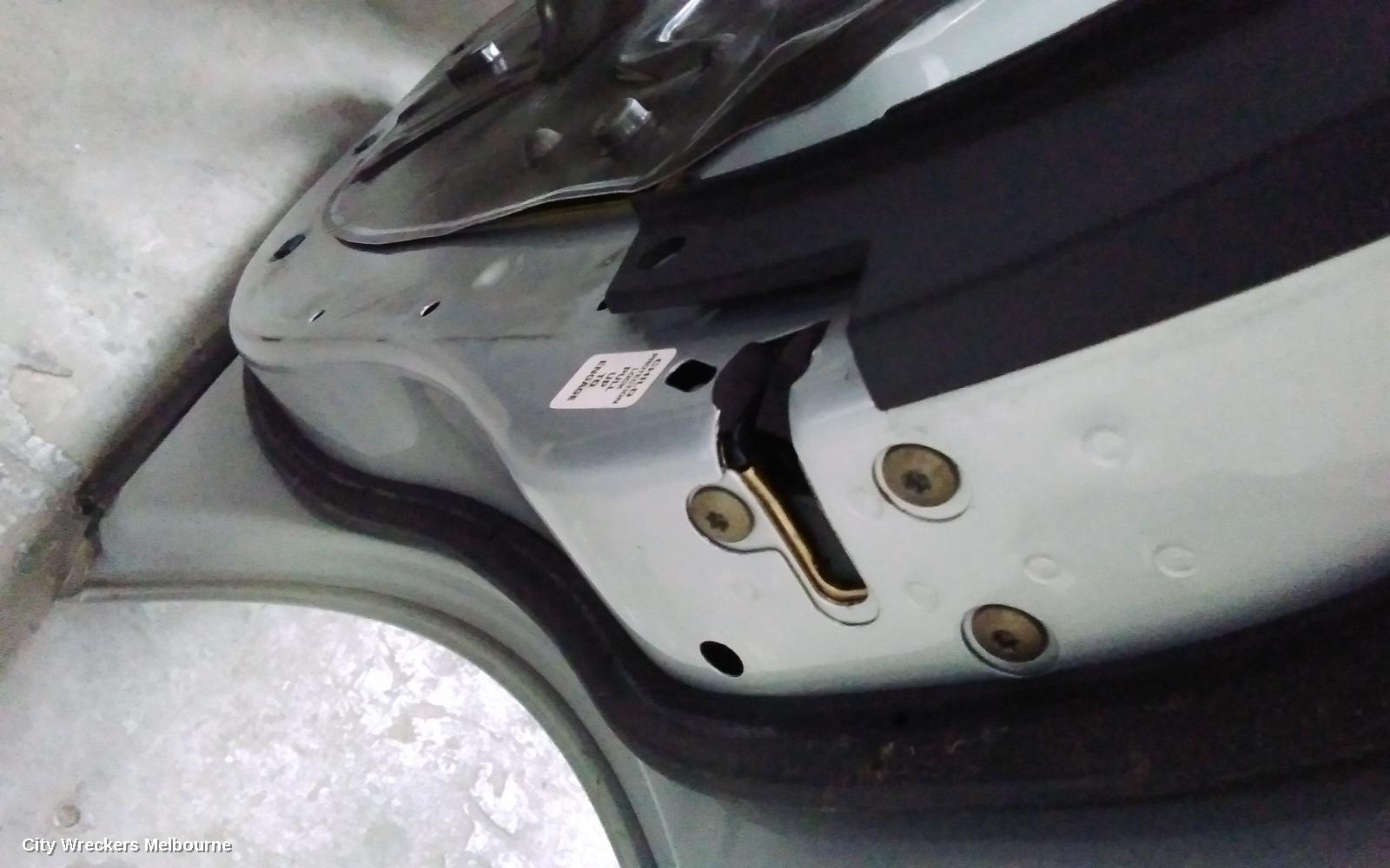 CHRYSLER 300C DOOR/BOOT/GATE LOCK, RIGHT REAR DOOR LOCK, SEDAN/WAGON, 11/2005 - 12/2011